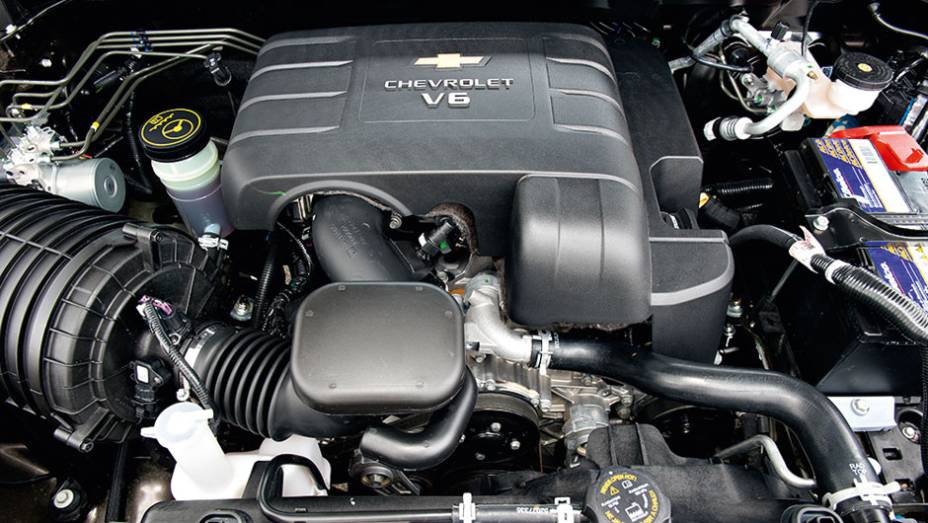 Motor a gasolina reduz o custo de compra e confere agilidade | <a href="https://beta-develop.quatrorodas.abril.com.br/carros/testes/chevrolet-trailblazer-729755.shtml" rel="migration">Leia mais</a> Motor a gasolina reduz o custo de compra e confere agilidade | <a href="https://beta-develop.quatrorodas.abril.com.br/carros/testes/chevrolet-trailblazer-729755.shtml" rel="migration">Leia mais</a>