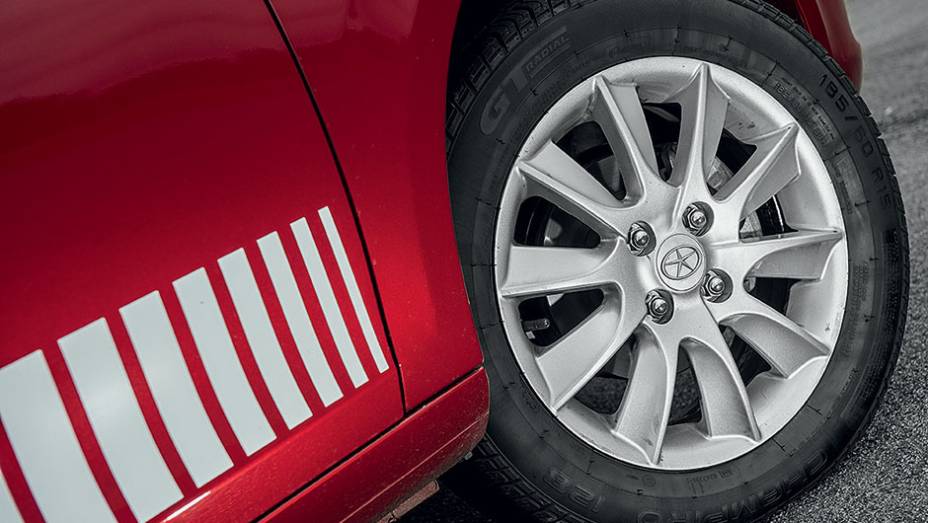 Rodas e... | <a href="https://beta-develop.quatrorodas.abril.com.br/carros/lancamentos/jac-j3-s-1-5-jetflex-740479.shtml" rel="migration">Leia mais</a> Rodas e... | <a href="https://beta-develop.quatrorodas.abril.com.br/carros/lancamentos/jac-j3-s-1-5-jetflex-740479.shtml" rel="migration">Leia mais</a>