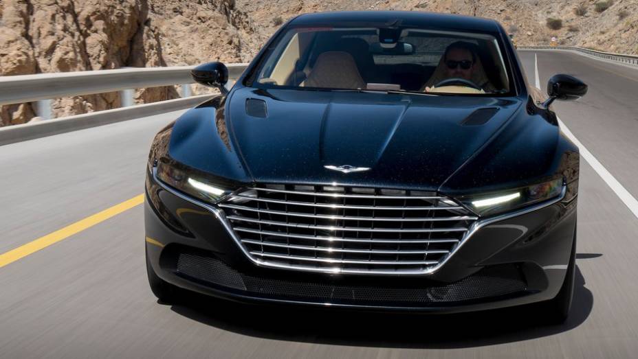 O motor pode ser V12 6.0 litros de 610 cv de pot&ecirc;ncia | <a href="https://beta-develop.quatrorodas.abril.com.br/noticias/fabricantes/aston-martin-lanca-lagonda-dubai-812357.shtml" rel="migration">Leia mais</a>