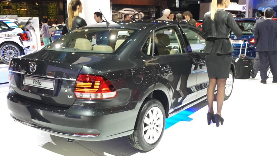 A nova geração do VW Polo foi levada para o Salão, já que o carro ainda é comercializado na Argentina A nova geração do VW Polo foi levada para o Salão, já que o carro ainda é comercializado na Argentina