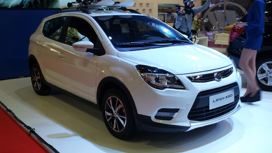 Pelos lados da chinesa Lifan, o destaque fica para o utilit&aacute;rio X50