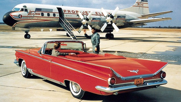 Electra 1959Novo topo de linha, com nome de avião, ele tinha no estilo a referência aérea com barbatanas em forma de asa de gaivota Electra 1959Novo topo de linha, com nome de avião, ele tinha no estilo a referência aérea com barbatanas em forma de asa de gaivota