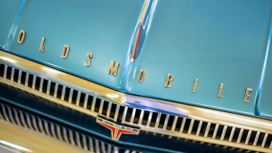 Oldsmobile: a tradicional marca deixou de existir nos anos 2000, mas está bem-representada na coleção Oldsmobile: a tradicional marca deixou de existir nos anos 2000, mas está bem-representada na coleção
