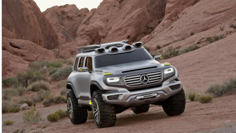 O modelo é resultado de um estudo do que poderia ser o Classe G em 2025 | <a href="https://beta-develop.quatrorodas.abril.com.br/saloes/los-angeles/2012/mercedes-benz-ener-g-force-724386.shtml" rel="migration">Leia mais</a>