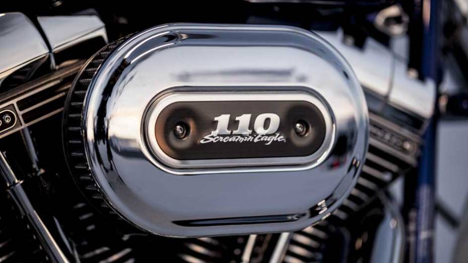 Assim como a CVO Breakout, serão importadas somente 30 exemplares da Limited para cá | <a href="https://beta-develop.quatrorodas.abril.com.br/moto/noticias/harley-davidson-tres-novidades-ao-salao-duas-rodas-756391.shtml" rel="migration">Leia mais</a> Assim como a CVO Breakout, serão importadas somente 30 exemplares da Limited para cá | <a href="https://beta-develop.quatrorodas.abril.com.br/moto/noticias/harley-davidson-tres-novidades-ao-salao-duas-rodas-756391.shtml" rel="migration">Leia mais</a>