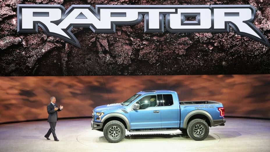 Ford F-150 Raptor | <a href="https://beta-develop.quatrorodas.abril.com.br/galerias/saloes/detroit-2015/direto-detroit-parte-2-825561.shtml" rel="migration">Veja a segunda parte</a>