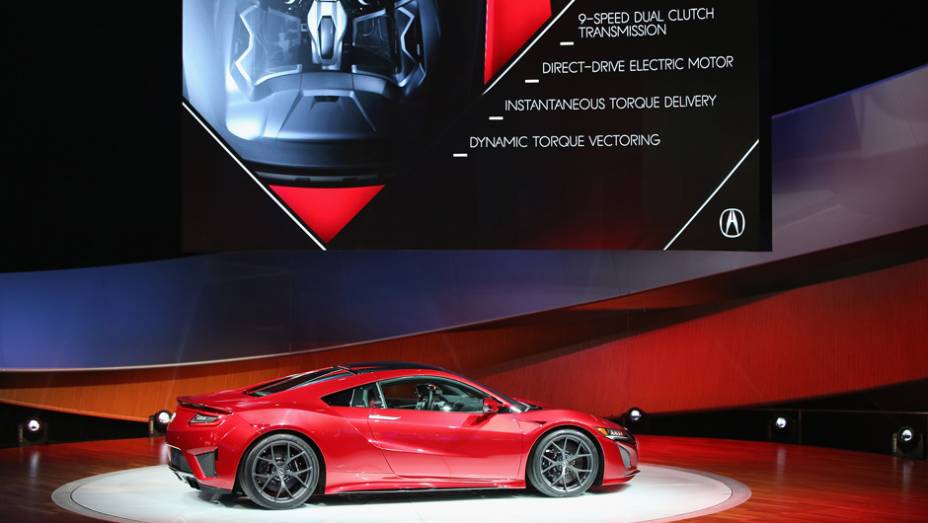 Acura NSX | <a href="https://beta-develop.quatrorodas.abril.com.br/noticias/saloes/detroit-2015/acura-oficializa-nsx-modelo-pode-vir-ao-brasil-824741.shtml" rel="migration">Leia mais</a> | <a href="https://beta-develop.quatrorodas.abril.com.br/galerias/saloes/detroit-2015/direto-detroit-parte-2-825561" rel="migration"></a> Acura NSX | <a href="https://beta-develop.quatrorodas.abril.com.br/noticias/saloes/detroit-2015/acura-oficializa-nsx-modelo-pode-vir-ao-brasil-824741.shtml" rel="migration">Leia mais</a> | <a href="https://beta-develop.quatrorodas.abril.com.br/galerias/saloes/detroit-2015/direto-detroit-parte-2-825561" rel="migration"></a>