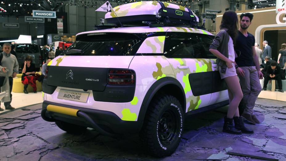 Citroën C4 Cactus | <a href="https://beta-develop.quatrorodas.abril.com.br/noticias/saloes/genebra-2014/citroen-revela-c4-cactus-aventure-concept-773825.shtml" rel="migration">Leia mais</a>| <a href="https://beta-develop.quatrorodas.abril.com.br/galerias/saloes/genebra/2014/direto-genebra-parte-2-775" rel="migration"></a>