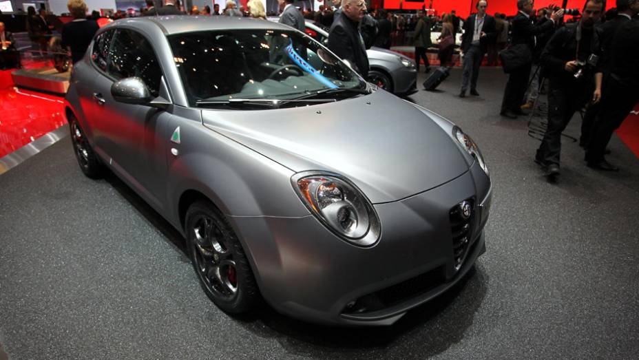 Alfa Romeo MiTo | <a href="https://beta-develop.quatrorodas.abril.com.br/noticias/saloes/genebra-2014/" rel="migration">Leia mais</a>| <a href="https://beta-develop.quatrorodas.abril.com.br/galerias/saloes/genebra/2014/direto-genebra-parte-2-775719.shtml" rel="migration">Veja mais: Direto de Genebra - Parte 2</a> |