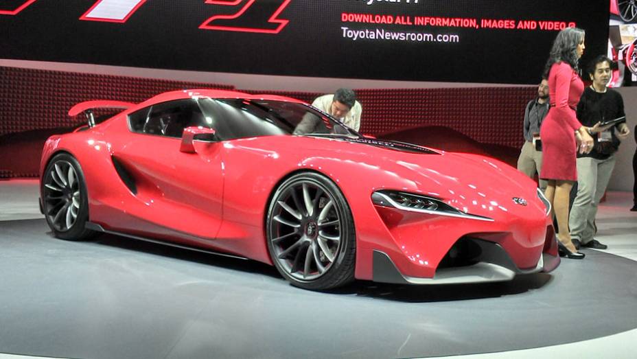 Toyota FT-1: ele pode inspirar o sucessor do Supra, mas por enquanto &eacute; s&oacute; um carro-conceito, que aparece no game Gran Turismo 6