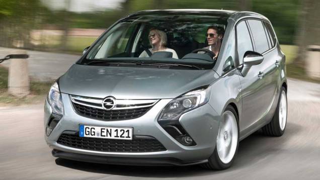 Conceito do Zafira Tourer foi mostrado no Salão de Genebra Conceito do Zafira Tourer foi mostrado no Salão de Genebra