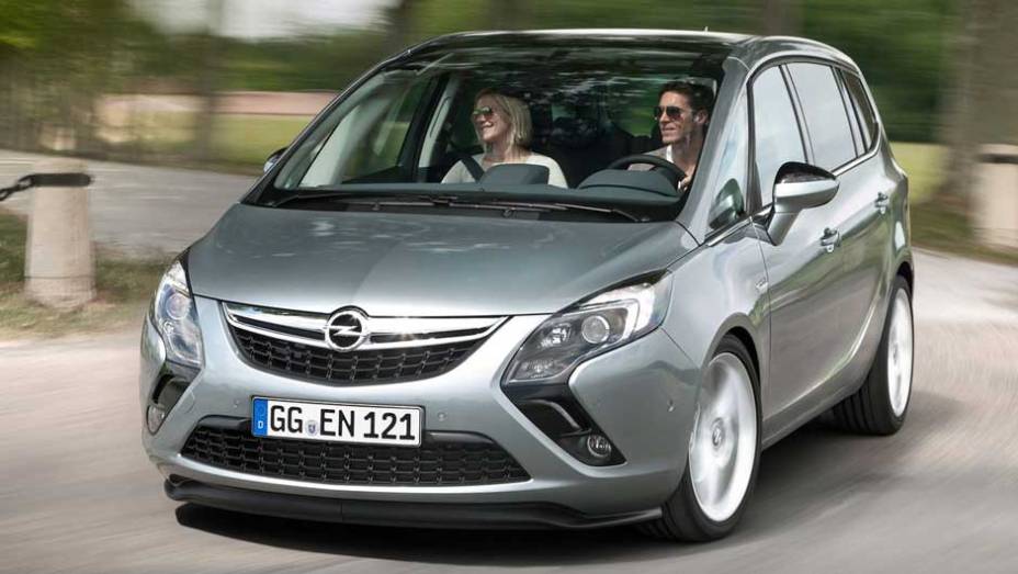 Conceito do Zafira Tourer foi mostrado no Sal&atilde;o de Genebra