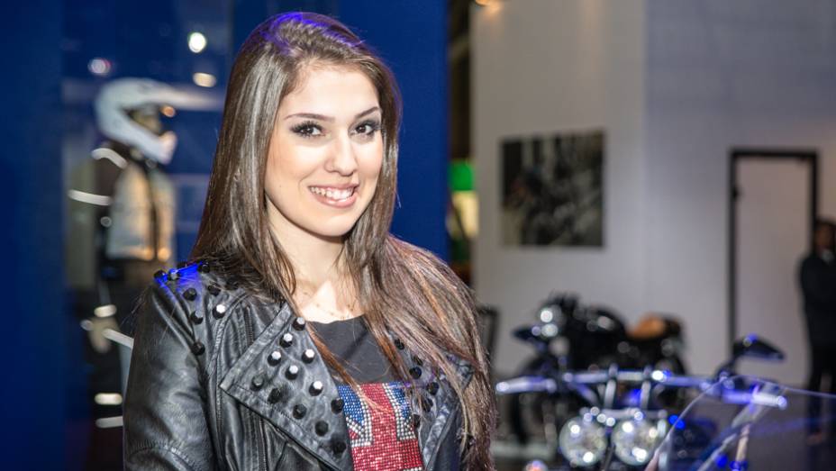 Garotas do Sal&atilde;o Duas Rodas | <a href="https://beta-develop.quatrorodas.abril.com.br/moto/galerias/garotas/garotas-salao-duas-rodas-parte-1-756458.shtml" rel="migration">Veja a primeira galeria das gatas do Sal&atilde;o Duas Rodas</a>