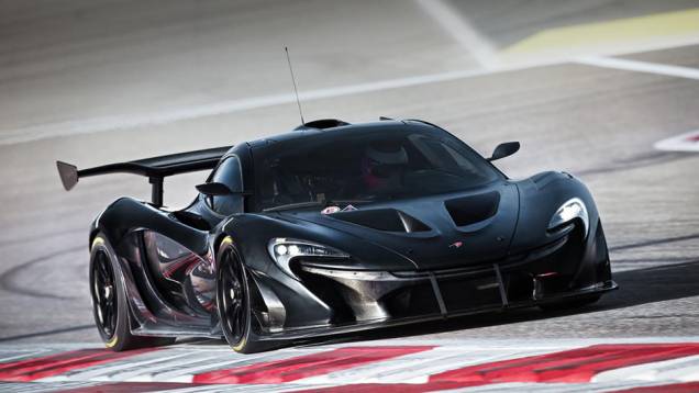 Hipercarro oferece 1000 cv e atinge até 350 km/h | <a href="https://beta-develop.quatrorodas.abril.com.br/noticias/fabricantes/mclaren-revela-gtr-p1-volante-f1-807366.shtml" rel="migration">Leia mais</a>">Leia mais Hipercarro oferece 1000 cv e atinge até 350 km/h | <a href="https://beta-develop.quatrorodas.abril.com.br/noticias/fabricantes/mclaren-revela-gtr-p1-volante-f1-807366.shtml" rel="migration">Leia mais</a>">Leia mais