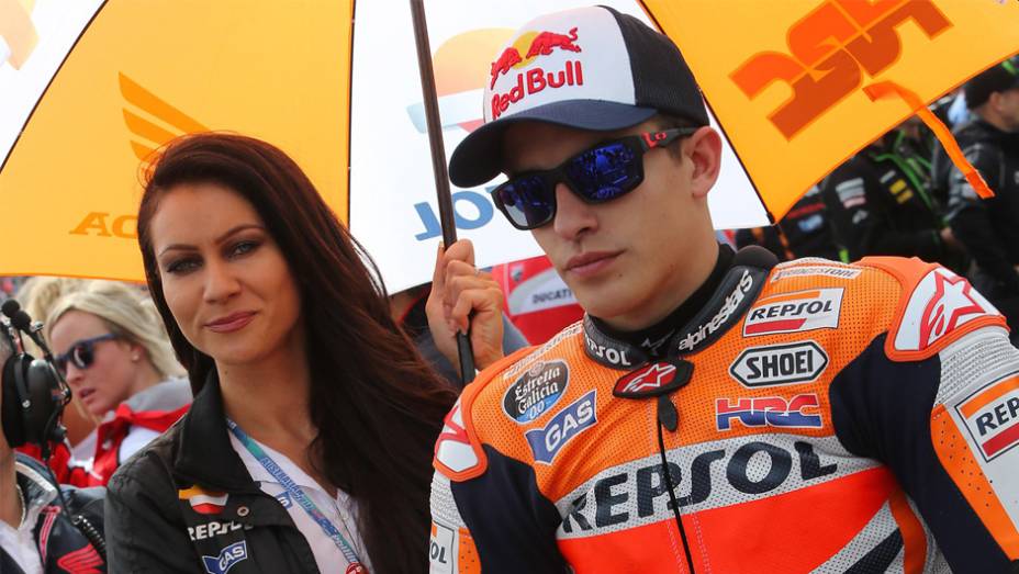 MotoGP 2014 em Phillip Island, Austrália | <a href="https://beta-develop.quatrorodas.abril.com.br/moto/noticias/motogp-valentino-rossi-vence-etapa-phillip-island-806658.shtml" rel="migration">Leia mais</a>