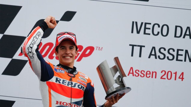 Muita festa ap&oacute;s o fim da prova | <a href="https://beta-develop.quatrorodas.abril.com.br/moto/noticias/pela-oitava-vez-consecutiva-vitoria-marquez-motogp-787522.shtml" rel="migration">Leia mais</a>
