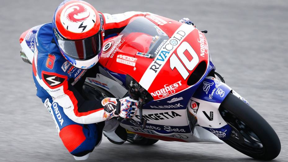 Alexis Masbou em ação na MotoGP em Mugello | <a href="https://beta-develop.quatrorodas.abril.com.br/moto/noticias/marc-marquez-mantem-regularidade-pole-mugello-784738.shtml" rel="migration">Leia mais</a>