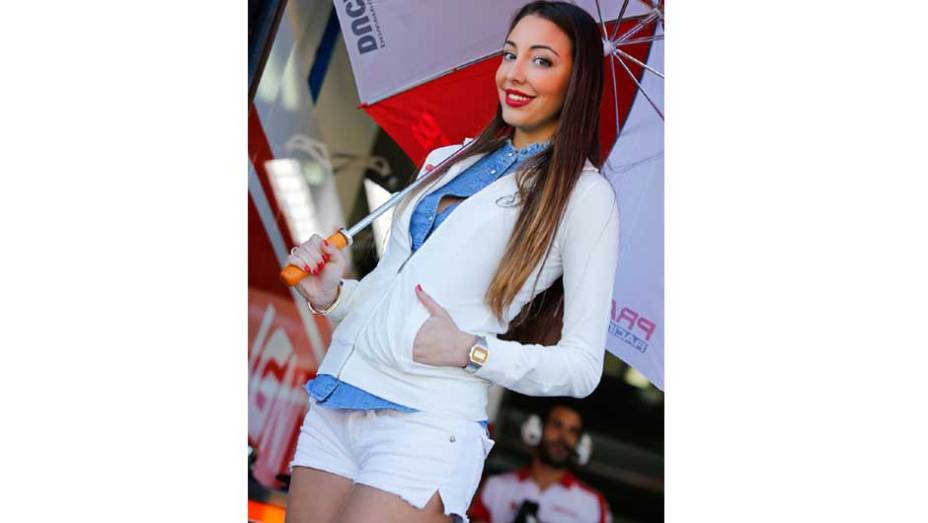 Veja as belas Garotas da MotoGP - Valencia | <a href="https://beta-develop.quatrorodas.abril.com.br/moto/noticias/lorenzo-vence-nao-impede-titulo-marquez-759873.shtml" rel="migration">Leia mais</a>