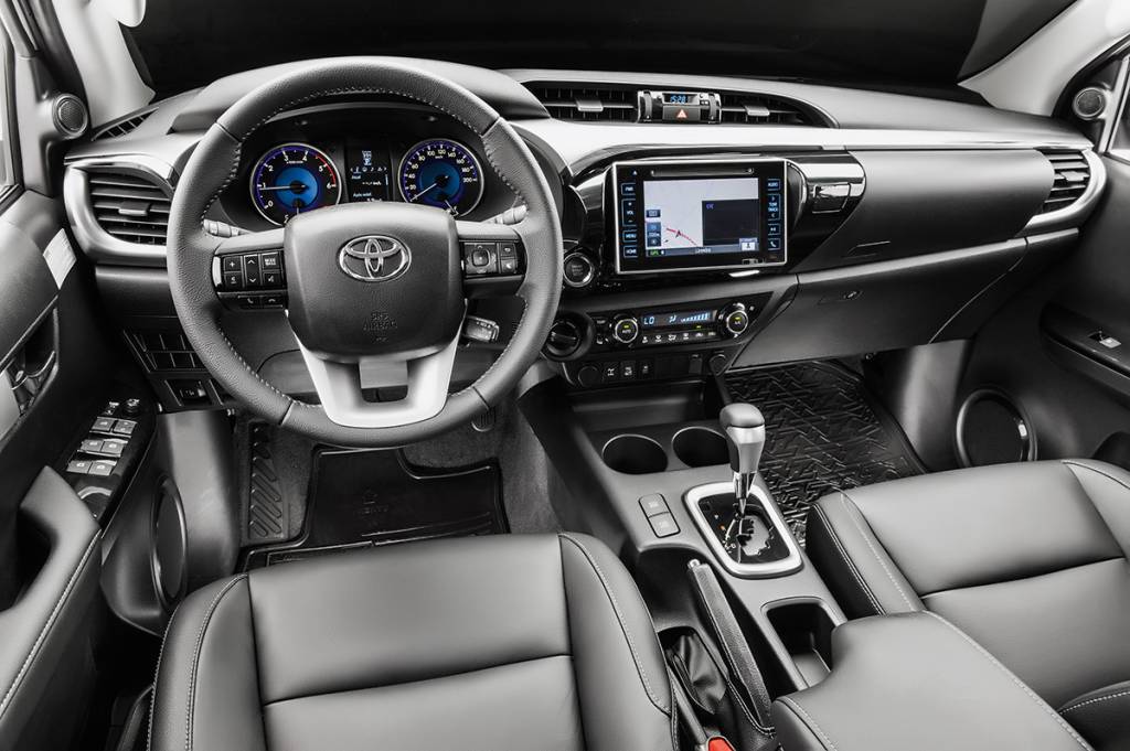 Toyota Hilux SRX