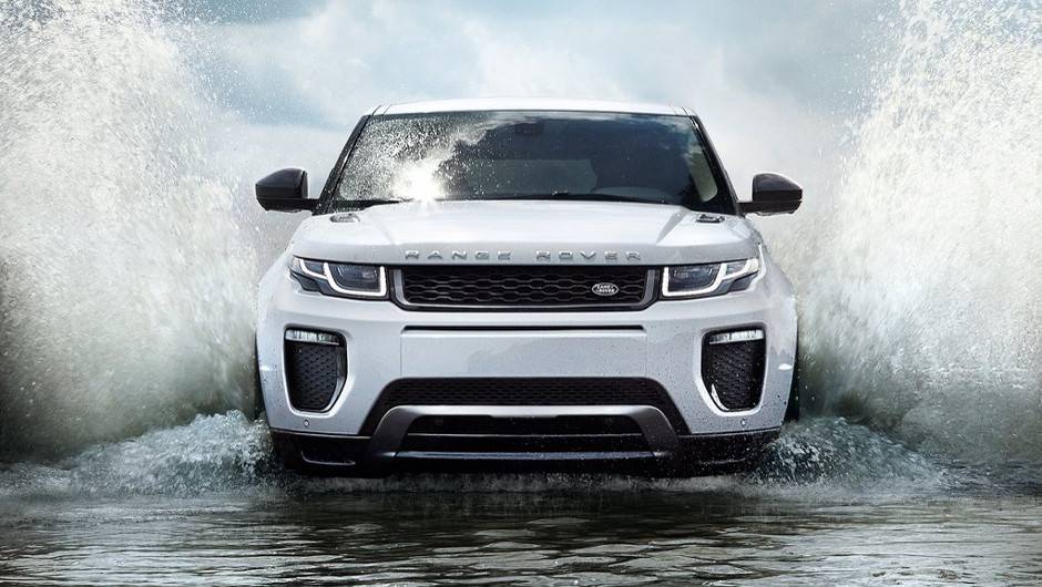 As versões Autobiography e a novidade HSE Dynamic trazem ainda as entradas de ar no capô antes presentes apenas ao modelo Coupé | <a href="https://beta-develop.quatrorodas.abril.com.br/noticias/saloes/genebra-2015/evoque-reestilizado-estreia-genebra-839480.shtml" rel="migration">Leia ma</a> As versões Autobiography e a novidade HSE Dynamic trazem ainda as entradas de ar no capô antes presentes apenas ao modelo Coupé | <a href="https://beta-develop.quatrorodas.abril.com.br/noticias/saloes/genebra-2015/evoque-reestilizado-estreia-genebra-839480.shtml" rel="migration">Leia ma</a>
