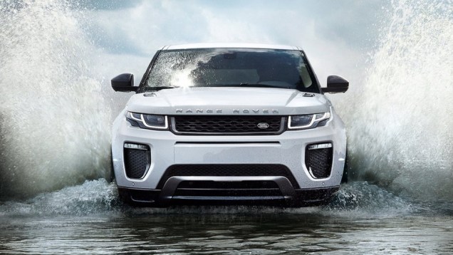 As versões Autobiography e a novidade HSE Dynamic trazem ainda as entradas de ar no capô antes presentes apenas ao modelo Coupé | <a href="https://beta-develop.quatrorodas.abril.com.br/noticias/saloes/genebra-2015/evoque-reestilizado-estreia-genebra-839480.shtml" rel="migration">Leia ma</a> As versões Autobiography e a novidade HSE Dynamic trazem ainda as entradas de ar no capô antes presentes apenas ao modelo Coupé | <a href="https://beta-develop.quatrorodas.abril.com.br/noticias/saloes/genebra-2015/evoque-reestilizado-estreia-genebra-839480.shtml" rel="migration">Leia ma</a>