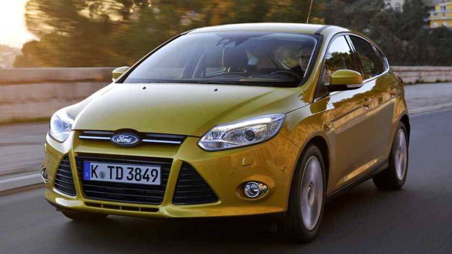 Ford Focus: em sintonia com a estratégia de oferecer apenas produtos globais, o hatch médio será trazido da Argentina | <a href="https://beta-develop.quatrorodas.abril.com.br/salao-do-automovel/2012/carros/focus-703908.shtml" target="_blank" rel="migration">Leia mais</a>