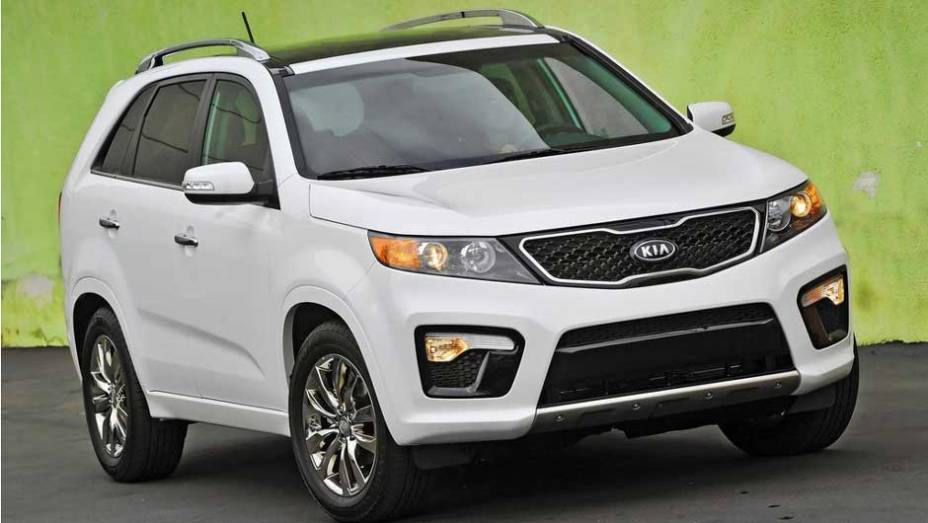 Kia Sorento: reestilizado, o utilitário esportivo mergulha de cabeça na identidade visual criada por Peter Schreyer