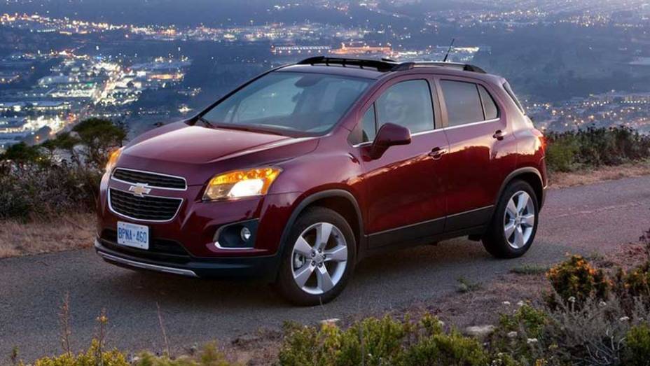 Como se n&atilde;o bastasse bater de frente com Duster e EcoSport, o Trax deve encarar tamb&eacute;m futuras novidades do segmento, como o Peugeot 2008 e o JAC SII