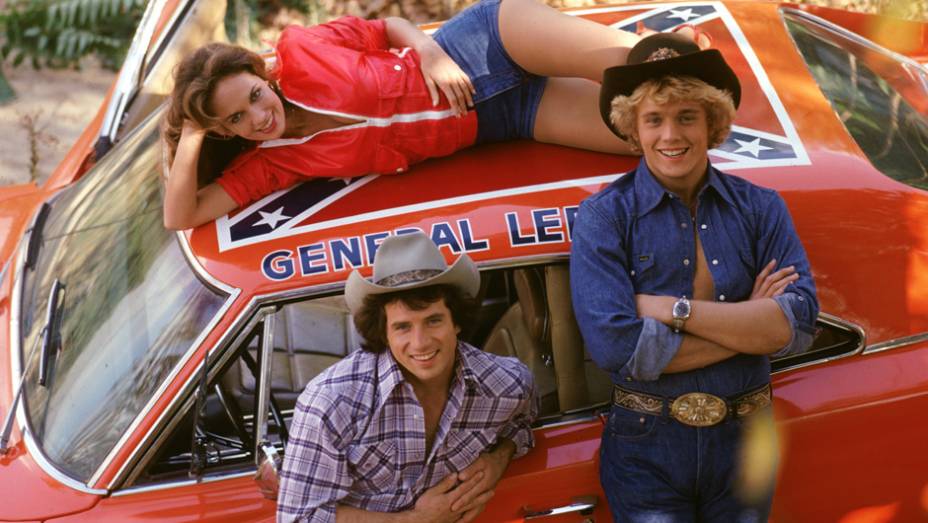 Os Gat&otilde;es (1979-1985) - Divertida s&eacute;rie onde dois primos aprontavam todas numa cidadezinha americana, s&oacute; para criar loucas persegui&ccedil;&otilde;es da pol&iacute;cia num Dodge Charger R/T 1969, o General Lee.