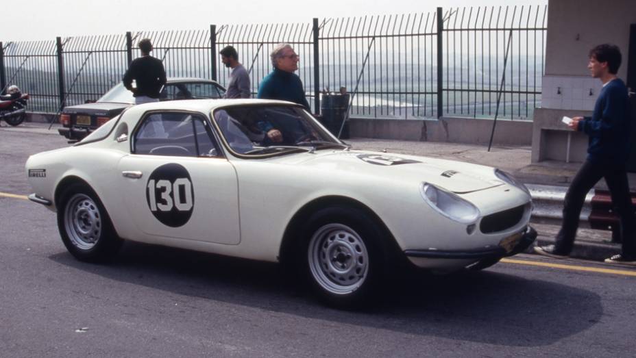 Antes de haver a marca Puma, houve a Lumimari (abreviatura dos nomes dos s&oacute;cios). Ela fez o motor DKW 1.0 dois tempos, com tr&ecirc;s cilindros e tr&ecirc;s carburadores produzir 100 cv