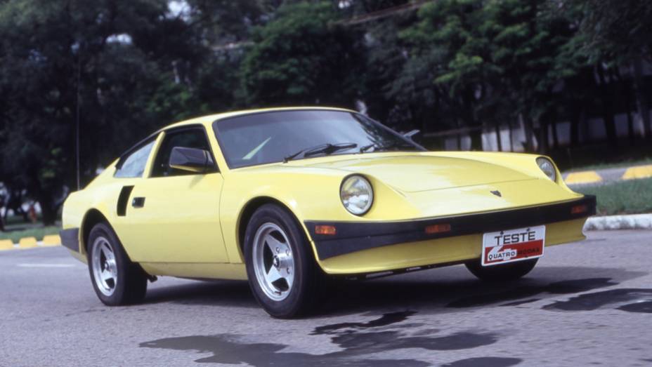 Com a venda da marca pela Arauc&aacute;ria S/A para a Alfa Metais em 1988, o antigo P018 passou a ser chamado de AM3, equipado com motor VW 1.6 arrefecido a &aacute;gua - depois AM4 1.8