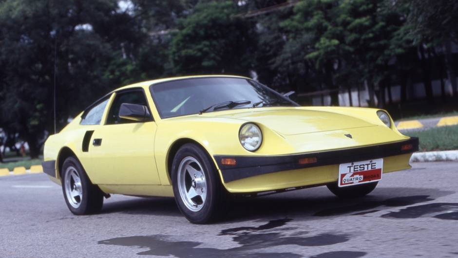 Com a venda da marca pela Arauc&aacute;ria S/A para a Alfa Metais em 1988, o antigo P018 passou a ser chamado de AM3, equipado com motor VW 1.6 arrefecido a &aacute;gua - depois AM4 1.8