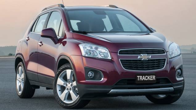EcoSport, acabou a paz! O Tracker chega ao Brasil para tentar desbancar o líder do segmento de SUVs compactos | <a href="https://beta-develop.quatrorodas.abril.com.br/carros/lancamentos/novo-chevrolet-tracker-755811.shtml" rel="migration">Leia mais</a> EcoSport, acabou a paz! O Tracker chega ao Brasil para tentar desbancar o líder do segmento de SUVs compactos | <a href="https://beta-develop.quatrorodas.abril.com.br/carros/lancamentos/novo-chevrolet-tracker-755811.shtml" rel="migration">Leia mais</a>
