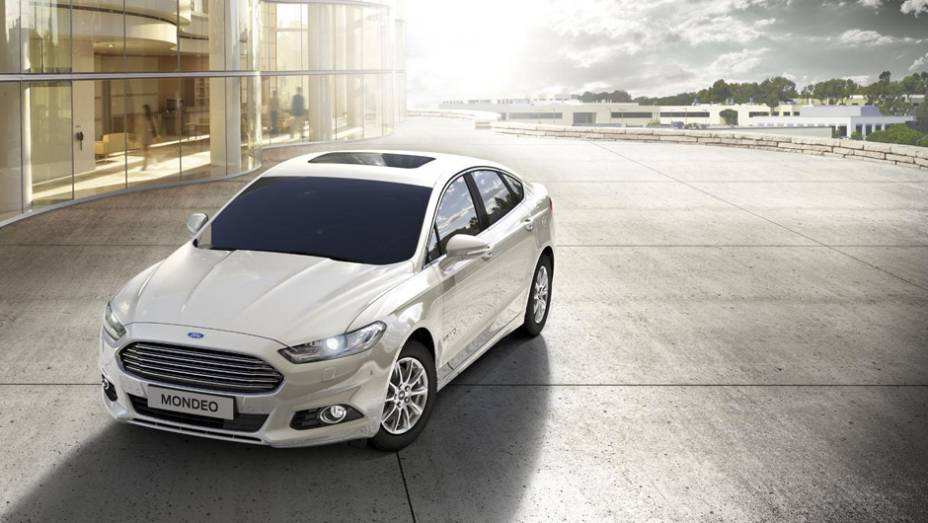 Os motores ser&atilde;o 1.0, 1.5, 1.6 e 2.0 | <a href="https://beta-develop.quatrorodas.abril.com.br/noticias/saloes/paris-2014/ford-mostra-mondeo-europeu-salao-paris-804106.shtml" rel="migration">Leia mais</a>