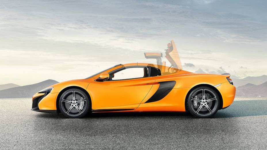 São necessários apenas 3 segundos para o carro ir de 0 a 100 km/h; a velocidade final é de 328 km/h | <a href="https://beta-develop.quatrorodas.abril.com.br/noticias/saloes/genebra-2014/mclaren-revela-650s-spider-775286.shtml" rel="migration">Leia mais</a> São necessários apenas 3 segundos para o carro ir de 0 a 100 km/h; a velocidade final é de 328 km/h | <a href="https://beta-develop.quatrorodas.abril.com.br/noticias/saloes/genebra-2014/mclaren-revela-650s-spider-775286.shtml" rel="migration">Leia mais</a>