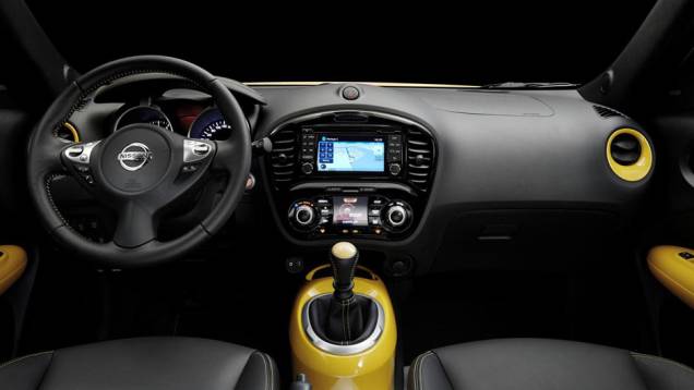 O interior ainda &eacute; atual, e talvez por isso &eacute; que mudou pouco | <a href="https://beta-develop.quatrorodas.abril.com.br/noticias/saloes/genebra-2014/nissan-renova-crossover-juke-775338.shtml" rel="migration">Leia mais</a>