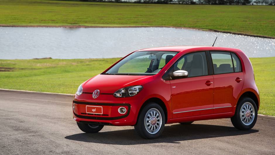 O VW up!, em sua versão de quatro portas, parte de R$ 28.900 e chega a R$ 39.390 | <a href="https://beta-develop.quatrorodas.abril.com.br/carros/lancamentos/volkswagen-up-772368.shtml" rel="migration">Leia mais</a> O VW up!, em sua versão de quatro portas, parte de R$ 28.900 e chega a R$ 39.390 | <a href="https://beta-develop.quatrorodas.abril.com.br/carros/lancamentos/volkswagen-up-772368.shtml" rel="migration">Leia mais</a>