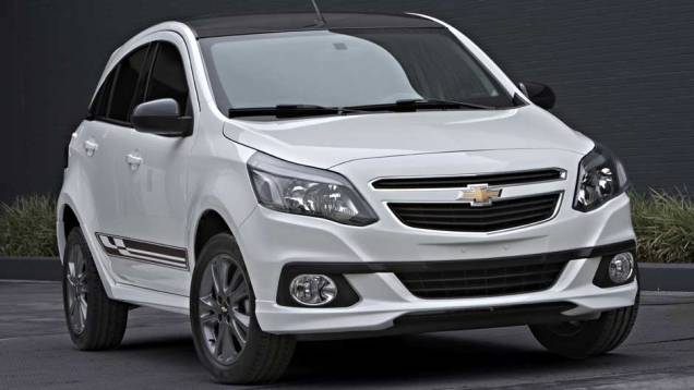 Não gostava do visual do Agile? A reestilização da linha 2014 traz uma nova frente, com faróis e grade menores | <a href="https://beta-develop.quatrorodas.abril.com.br/carros/lancamentos/chevrolet-agile-2014-756376.shtml" rel="migration">Leia mais</a> Não gostava do visual do Agile? A reestilização da linha 2014 traz uma nova frente, com faróis e grade menores | <a href="https://beta-develop.quatrorodas.abril.com.br/carros/lancamentos/chevrolet-agile-2014-756376.shtml" rel="migration">Leia mais</a>
