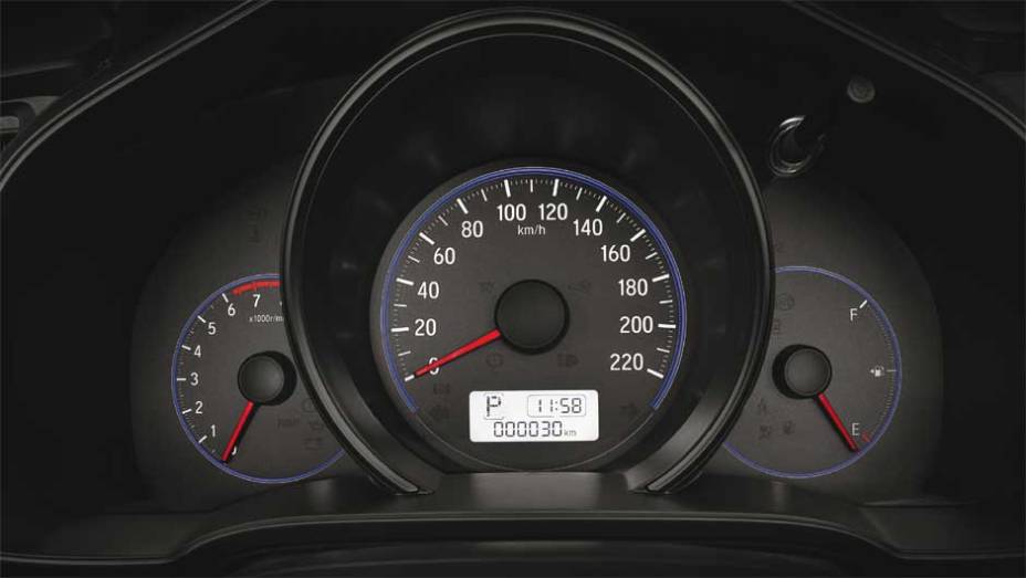 A antiga iluminação âmbar foi substituída por uma mais moderna, com tons de azul e branco na versão LX | <a href="https://beta-develop.quatrorodas.abril.com.br/noticias/fabricantes/honda-lanca-linha-2016-fit-874082.shtml" rel="migration">Leia mais</a> A antiga iluminação âmbar foi substituída por uma mais moderna, com tons de azul e branco na versão LX | <a href="https://beta-develop.quatrorodas.abril.com.br/noticias/fabricantes/honda-lanca-linha-2016-fit-874082.shtml" rel="migration">Leia mais</a>