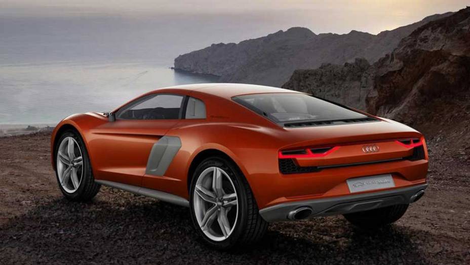 O carro é equipado com um motor V10 a diesel, que entrega 550 cv | <a href="https://beta-develop.quatrorodas.abril.com.br/saloes/frankfurt/2013/audi-nanuk-quattro-concept-753021.shtml" rel="migration">Leia mais</a>