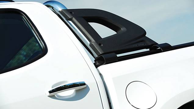 Santantônio é item acessório. | <a href="https://beta-develop.quatrorodas.abril.com.br/carros/testes/chevrolet-s10-681120.shtml" rel="migration">Leia mais</a> Santantônio é item acessório. | <a href="https://beta-develop.quatrorodas.abril.com.br/carros/testes/chevrolet-s10-681120.shtml" rel="migration">Leia mais</a>