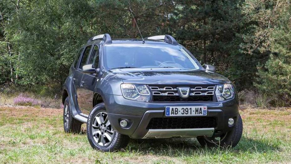 As principais mudanças foram feitas na dianteira, que ganhou novos faróis e uma grade frontal mais agressiva | <a href="https://beta-develop.quatrorodas.abril.com.br/saloes/frankfurt/2013/duster-753168.shtml" rel="migration">Leia mais</a>