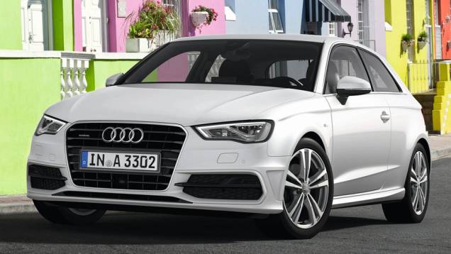 Audi A3: logo após se conhecerem, Grey dá o hatch a Ana para aposentar o antigo Fusca chamado Wanda | <a href="https://beta-develop.quatrorodas.abril.com.br/noticias/entretenimento/galeria-fotos-mostra-carros-50-tons-cinza-834960.shtml" rel="migration">Leia mais</a> Audi A3: logo após se conhecerem, Grey dá o hatch a Ana para aposentar o antigo Fusca chamado Wanda | <a href="https://beta-develop.quatrorodas.abril.com.br/noticias/entretenimento/galeria-fotos-mostra-carros-50-tons-cinza-834960.shtml" rel="migration">Leia mais</a>