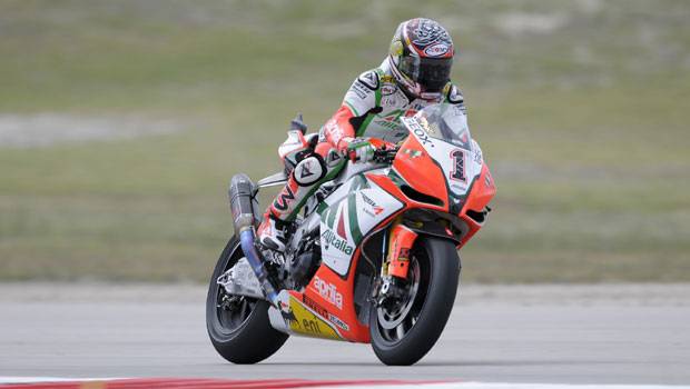O italiano Max Biaggi sai em sétimo O italiano Max Biaggi sai em sétimo