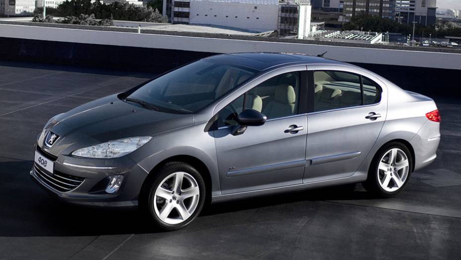 Importado da Argentina, novo sed&atilde; oferece estilo e itens de s&eacute;rie para aposentar de vez o 307 Sedan