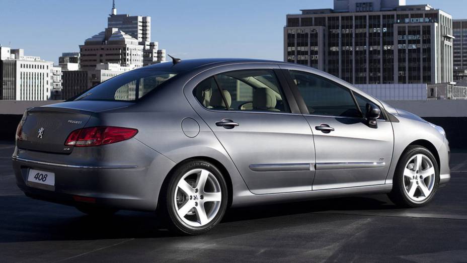 Importado da Argentina, novo sed&atilde; oferece estilo e itens de s&eacute;rie para aposentar de vez o 307 Sedan