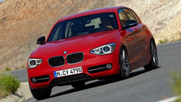 Segunda gera&ccedil;&atilde;o do hatchback cresce, ganha novos motores e fica mais requintada