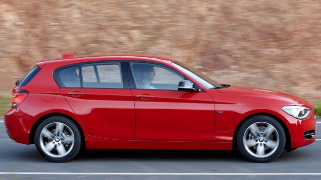 Segunda gera&ccedil;&atilde;o do hatchback cresce, ganha novos motores e fica mais requintada