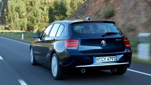 Segunda gera&ccedil;&atilde;o do hatchback cresce, ganha novos motores e fica mais requintada