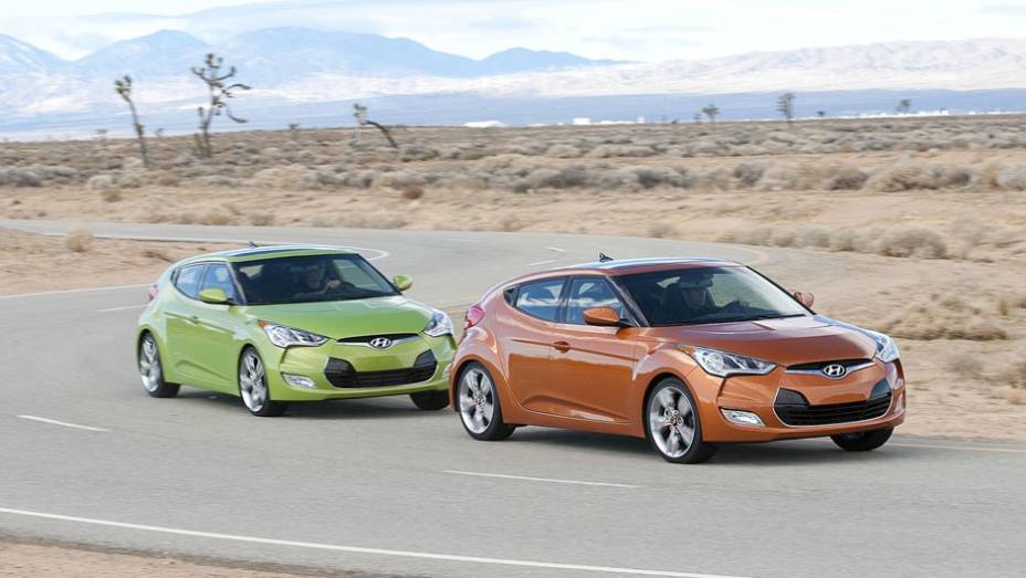 Hatch foi pensado para motoristas com espírito esportivo | <a href="https://beta-develop.quatrorodas.abril.com.br/carros/lancamentos/hyundai-veloster-641581.shtml" rel="migration">Leia mais</a>